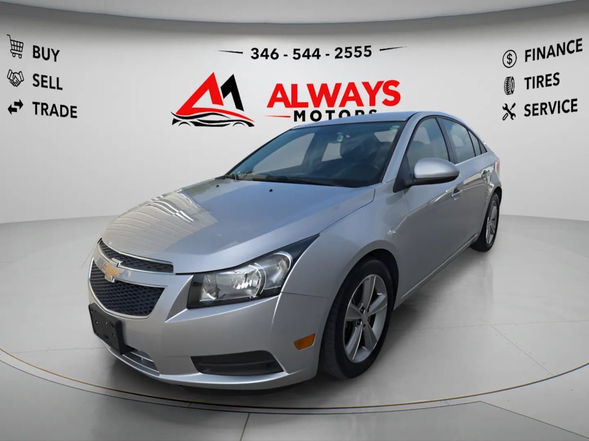 Used 2012 Chevrolet Cruze LT FWD image 2