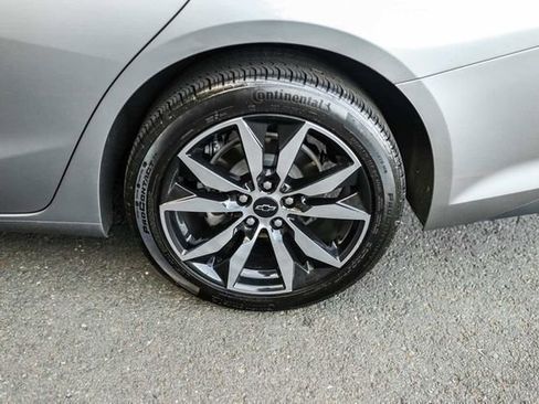 Used 2025 Chevrolet Malibu RS image 12