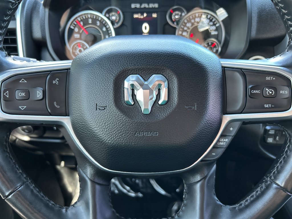 Used 2024 RAM 2500 Big Horn w/ Night Edition AWD/4WD image 6