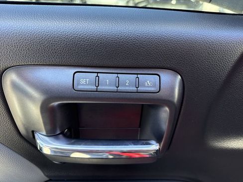 Used 2018 GMC Sierra 1500 SLT image 17