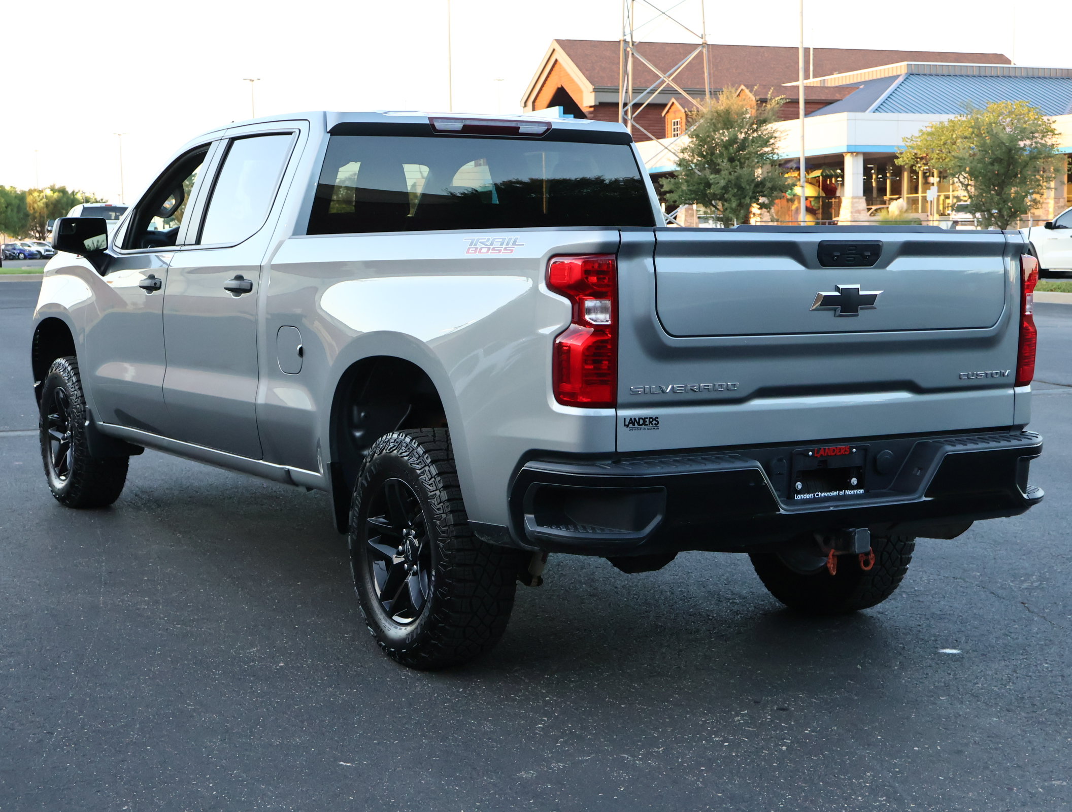 Used 2023 Chevrolet Silverado 1500 Custom Trail Boss AWD/4WD image 7