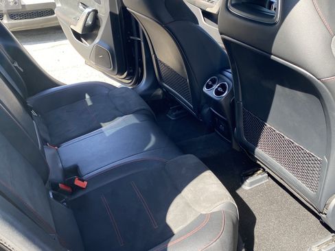 Used 2021 Mercedes-Benz CLA 35 AMG 4MATIC image 26