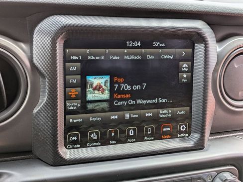 Certified 2022 Jeep Wrangler Unlimited Sport w/ Sun And Sound Package AWD/4WD image 18