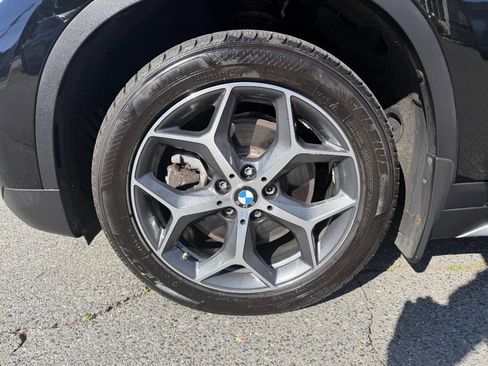 Used 2016 BMW X1 xDrive28i AWD/4WD image 12