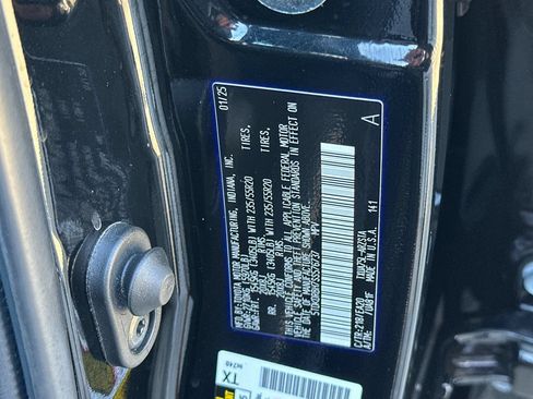 Used 2025 Toyota Highlander XSE AWD/4WD image 31