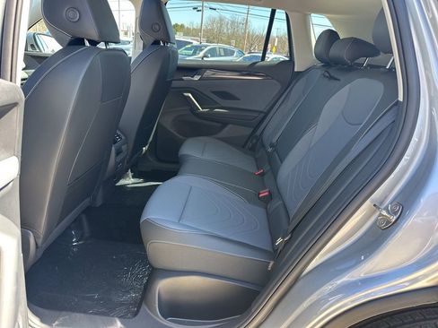 New 2026 Volkswagen Tiguan SE AWD/4WD image 24