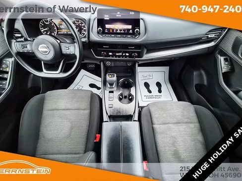 Used 2023 Nissan Rogue SV image 13