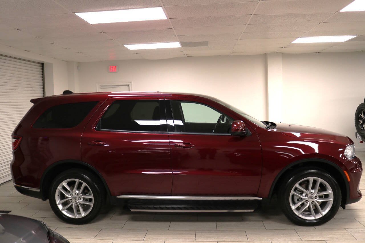 Used 2021 Dodge Durango SXT w/ 3rd Row Seating Group AWD/4WD image 11