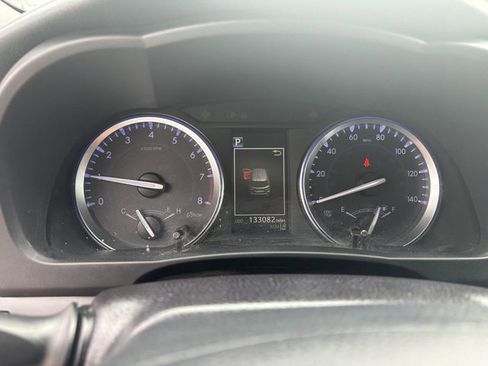 Used 2018 Toyota Highlander FWD V6 image 12