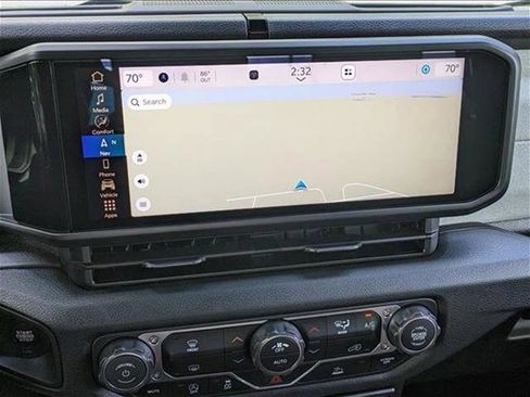 New 2025 Jeep Gladiator Willys image 13