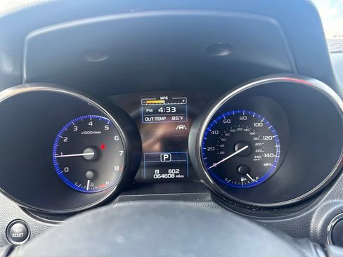 Used 2019 Subaru Outback 2.5i Limited AWD/4WD image 20