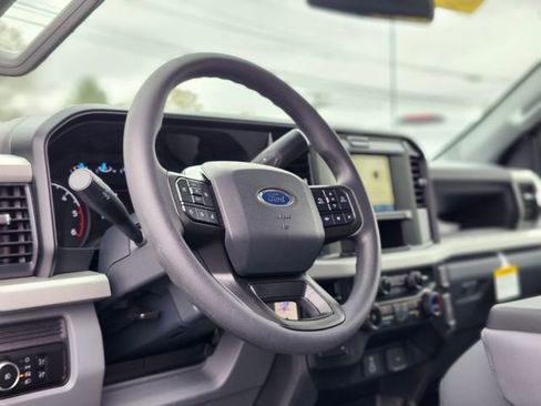 New 2026 Ford F550 4x4 Supercab Super Duty image 18