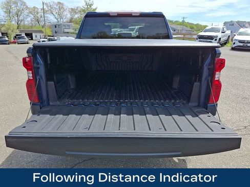 Used 2023 Chevrolet Silverado 1500 LT AWD/4WD image 30