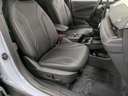 Used 2024 Ford Mustang Mach-E Premium image 29