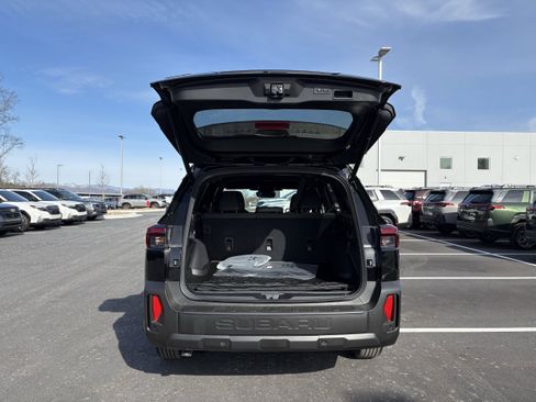 New 2026 Subaru Outback Limited w/ Premium/Limited Package image 11