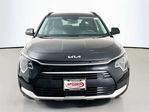 Certified 2025 Kia Niro EX image 14
