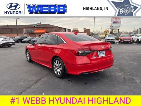 Used 2023 Honda Civic LX image 9