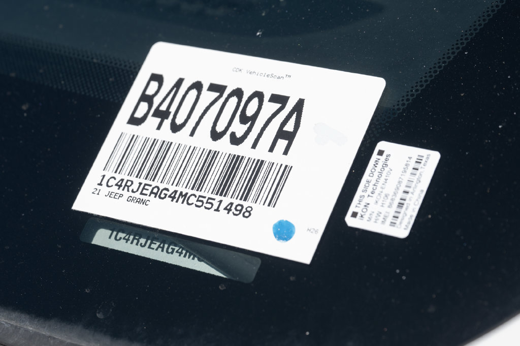 Used 2021 Jeep Grand Cherokee Laredo X RWD image 45