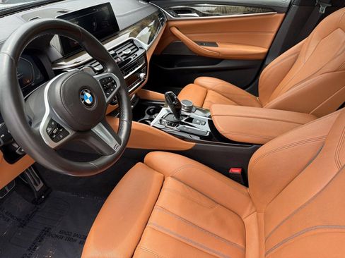 Used 2020 BMW 540i xDrive w/ M Sport Package AWD/4WD image 5