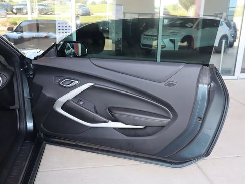 Used 2020 Chevrolet Camaro LT RWD image 30