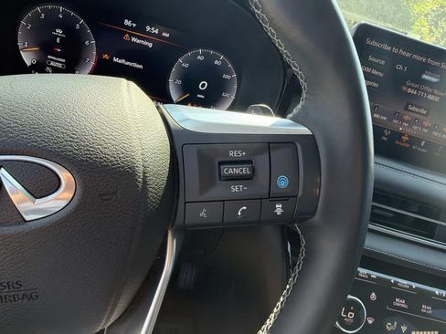 Used 2023 INFINITI QX60 Sensory w/ Cargo Package AWD/4WD image 29