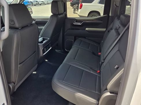 New 2026 GMC Sierra 1500 SLT w/ SLT Premium Package RWD image 7