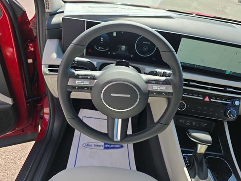 New 2026 Hyundai Tucson SEL image 9