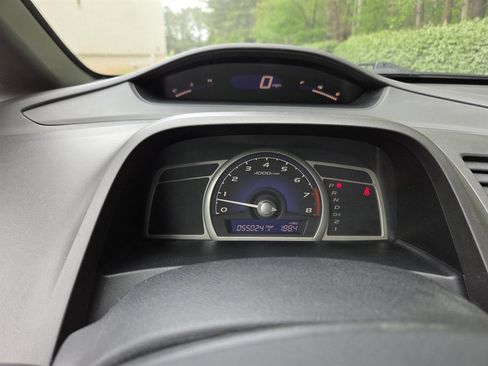 Used 2010 Honda Civic LX image 20