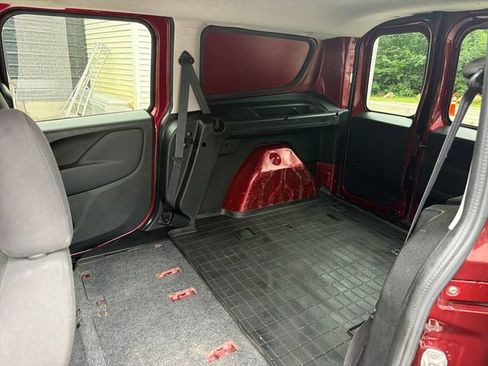 Used 2015 RAM ProMaster City Tradesman SLT w/ Rear Back-up Camera Group FWD image 21