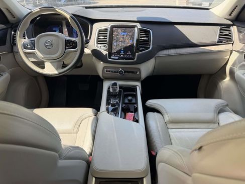 Used 2023 Volvo XC90 B6 Ultimate w/ Protection Package Premier AWD/4WD image 8