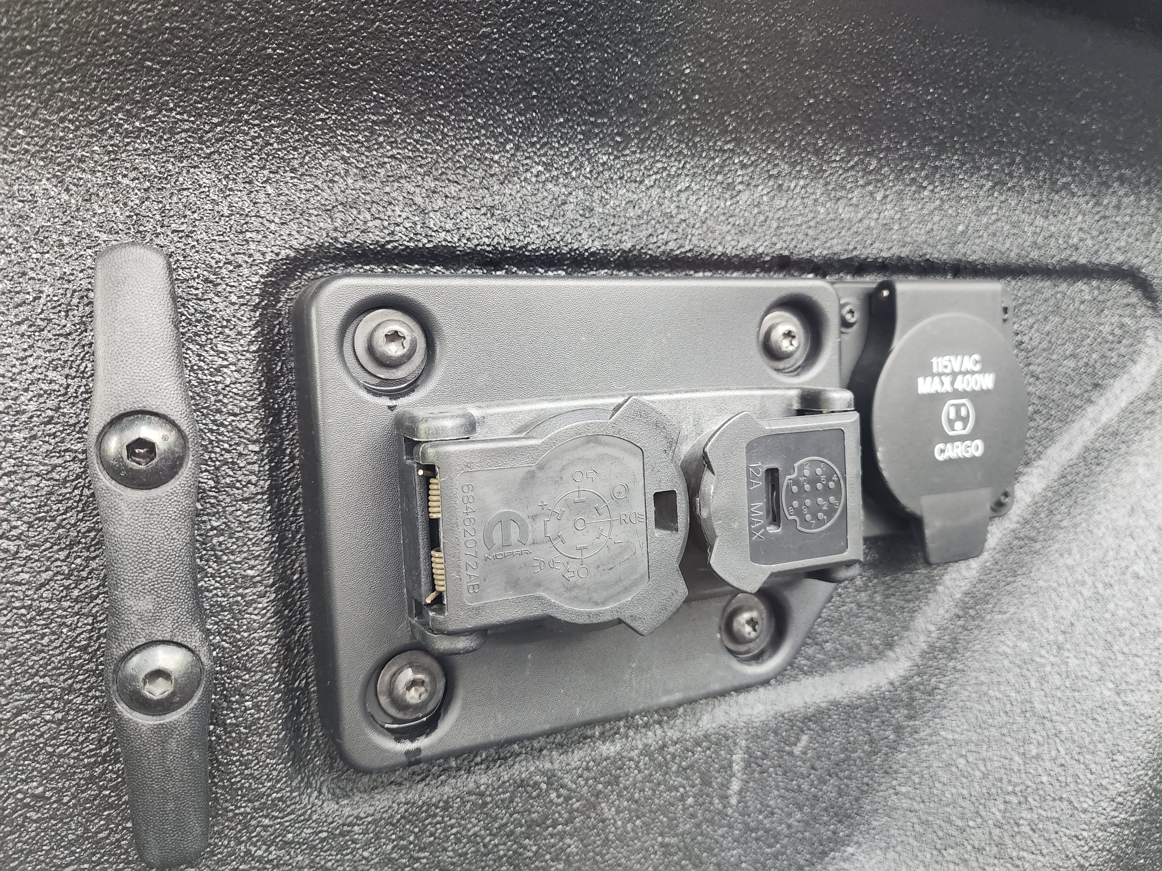 Used 2022 RAM 3500 Laramie AWD/4WD image 33