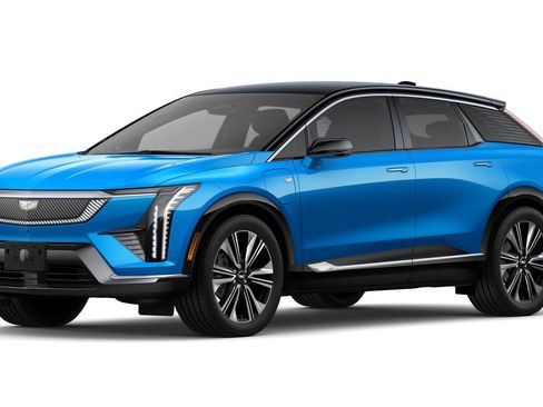 New 2026 Cadillac Optiq Luxury 2 w/ LPO, Floor Liner Package image 25