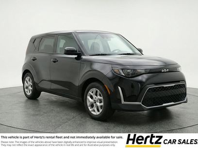 Used 2025 Kia Soul LX w/ LX Technology Package