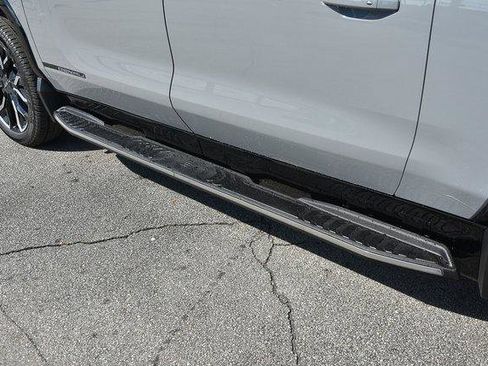 New 2025 GMC Sierra EV Denali image 8