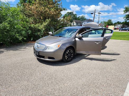 Used 2010 Buick LaCrosse CX FWD image 15
