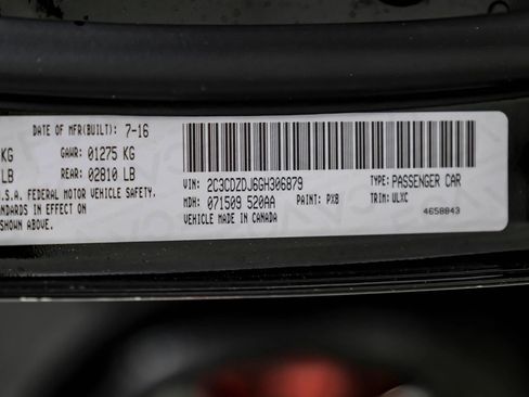 Used 2016 Dodge Challenger SRT image 60