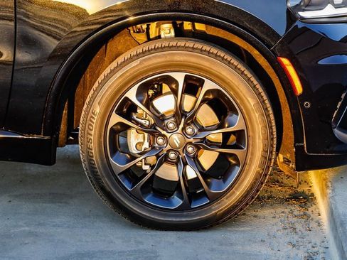 Used 2025 Dodge Durango R/T AWD/4WD image 11