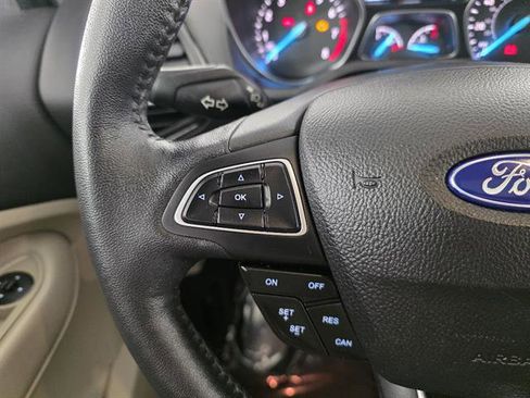 Used 2018 Ford Escape SEL AWD/4WD image 32
