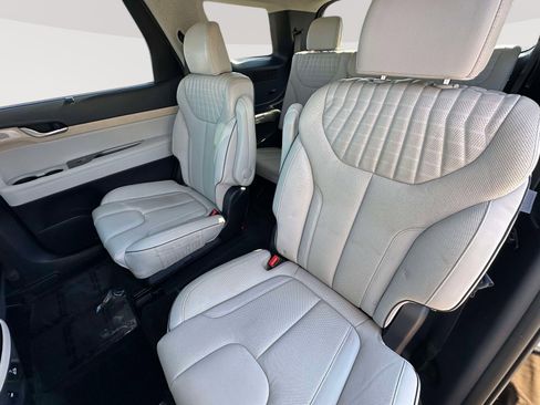 Used 2023 Hyundai Palisade Limited AWD/4WD image 33
