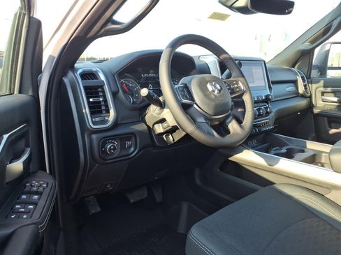 New 2026 RAM 2500 Big Horn AWD/4WD image 8