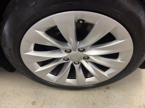 Used 2016 Tesla Model X P100D image 25