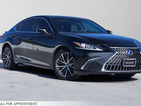 Used 2022 Lexus ES 300h w/ Premium Package FWD image 1