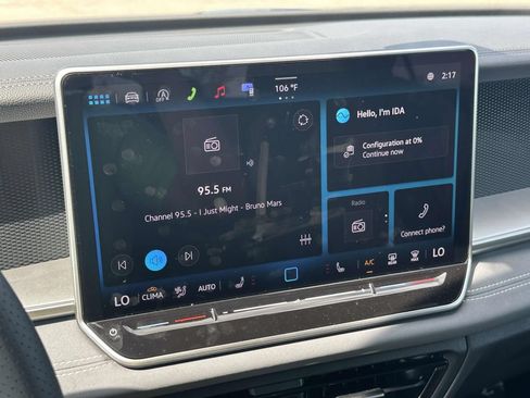 New 2026 Volkswagen Tiguan SE R-Line AWD/4WD image 21