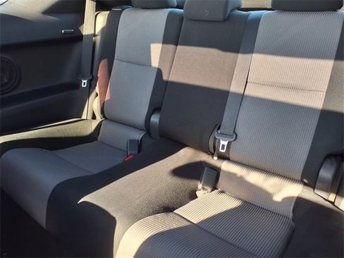 Used 2015 Scion tC image 9
