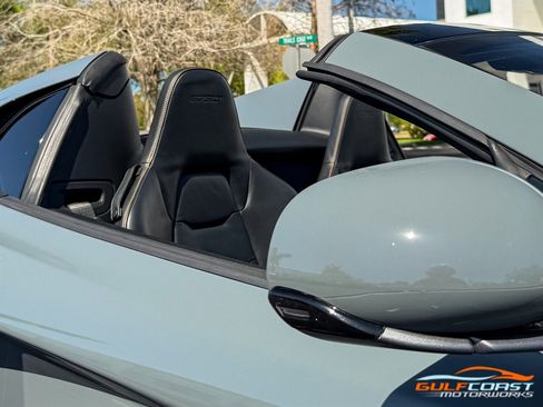 Used 2016 McLaren 675LT image 69