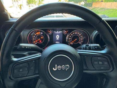 Used 2022 Jeep Wrangler Unlimited Sport AWD/4WD image 37