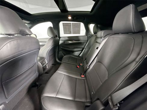 Used 2025 INFINITI QX50 Sport AWD/4WD image 30