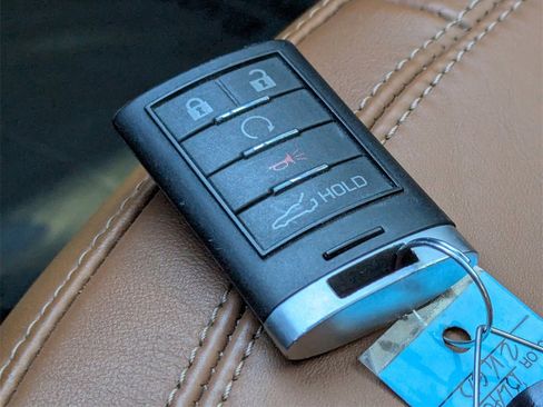 Used 2015 Chevrolet Corvette Stingray Coupe w/ 2LT Preferred Equipment Group image 24