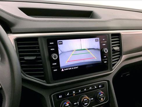 Used 2019 Volkswagen Atlas SE image 17