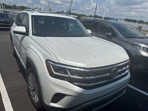 Used 2021 Volkswagen Atlas SEL AWD/4WD image 3